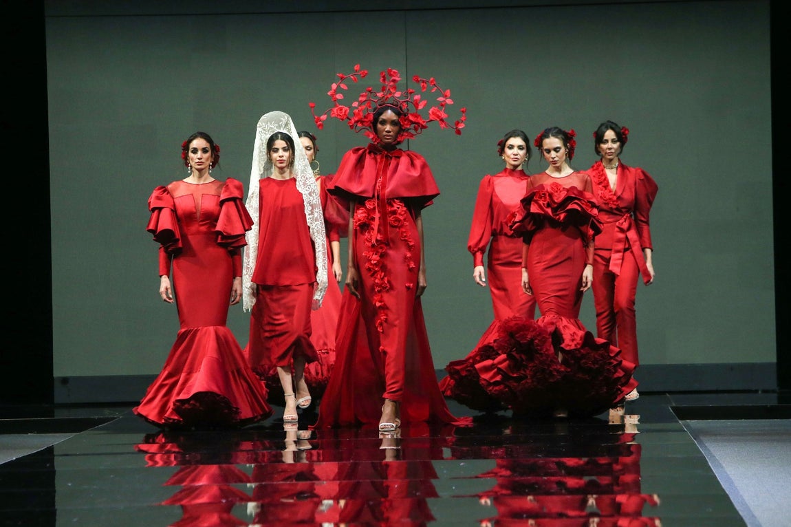 Desfile de Javier García, este viernes en Simof