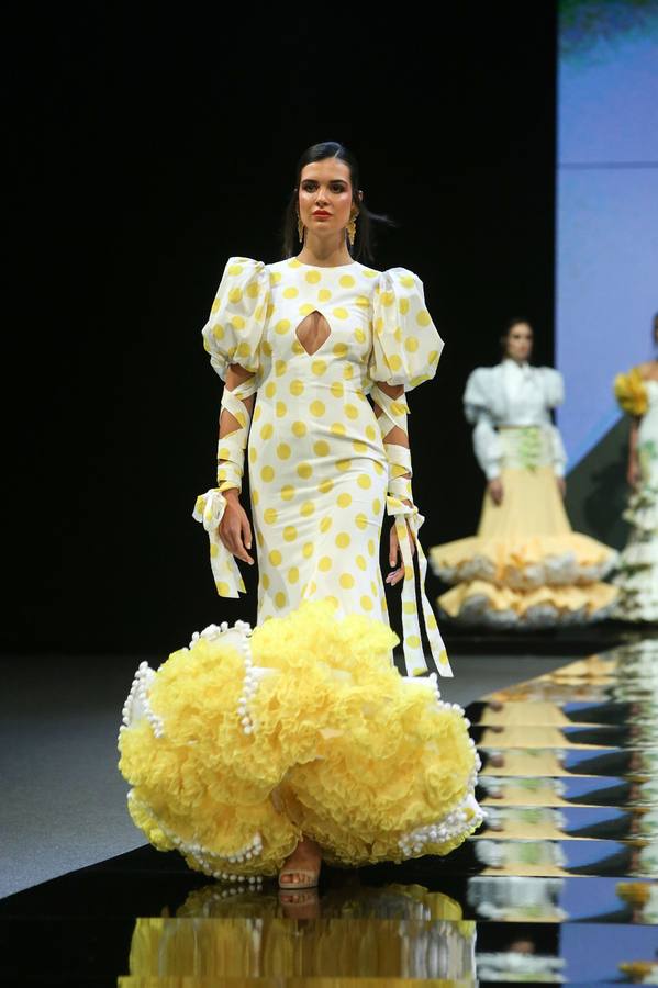 Detalles del desfile del diseñador José Raposo en SIMOF 2025