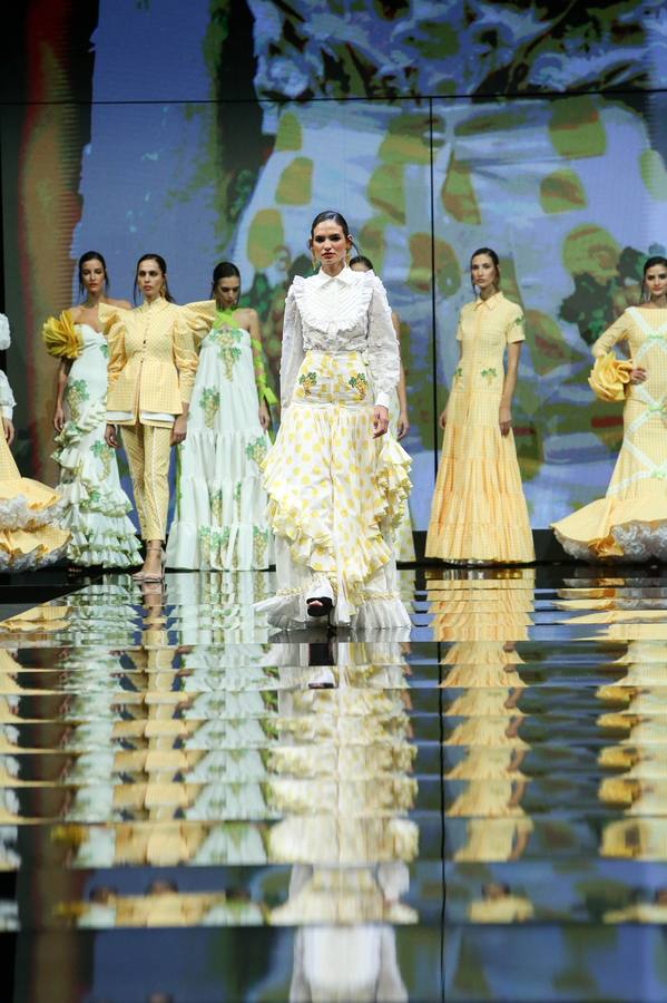 Detalles del desfile del diseñador José Raposo en SIMOF 2025