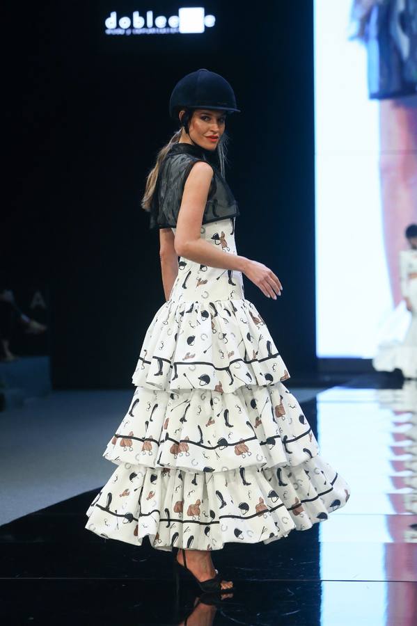 Detalles del desfile del diseñador José Raposo en SIMOF 2025