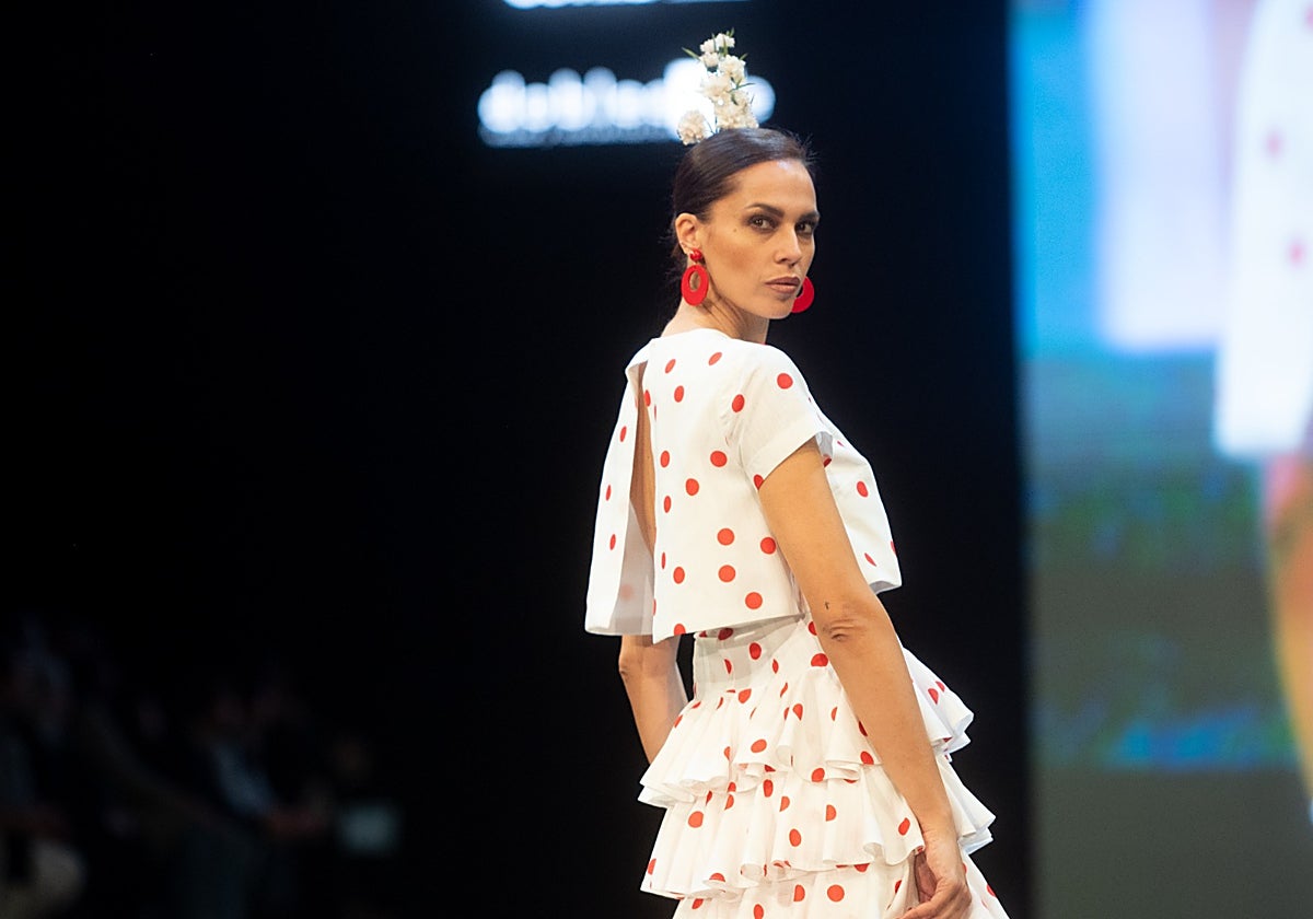 Detalle del desfile de José Joaquín Gil en Simof