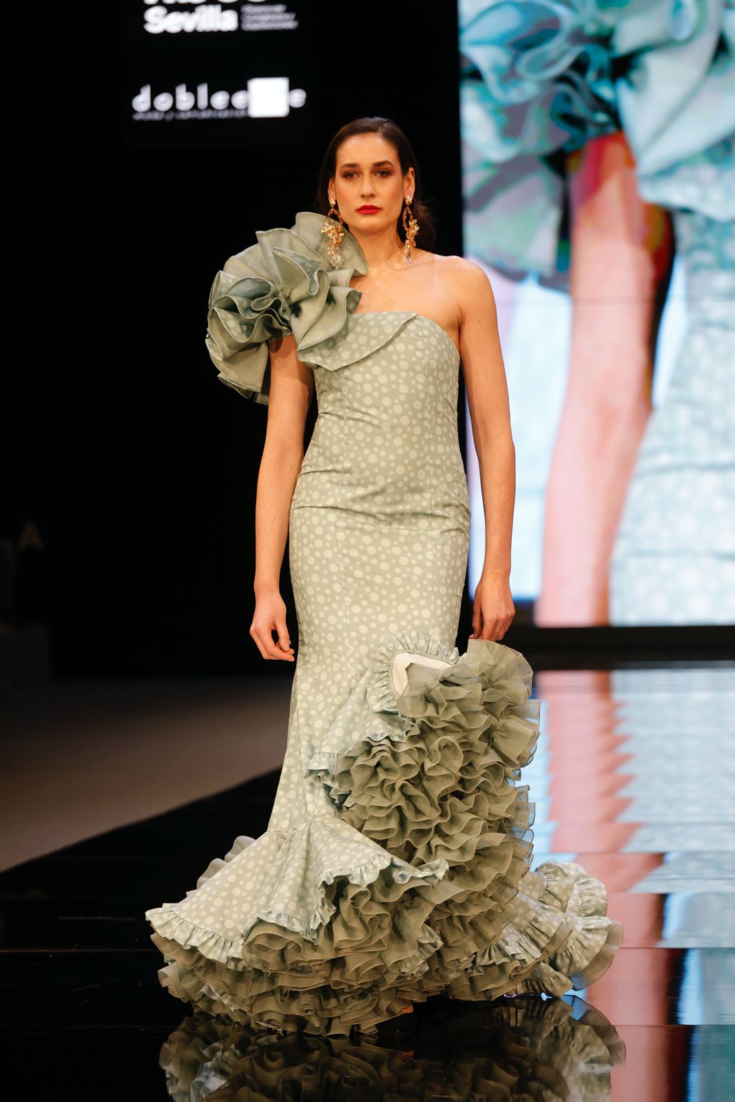 El desfile de Alejandro Andana y Yolanda Rivas en SIMOF 2025, en imágenes