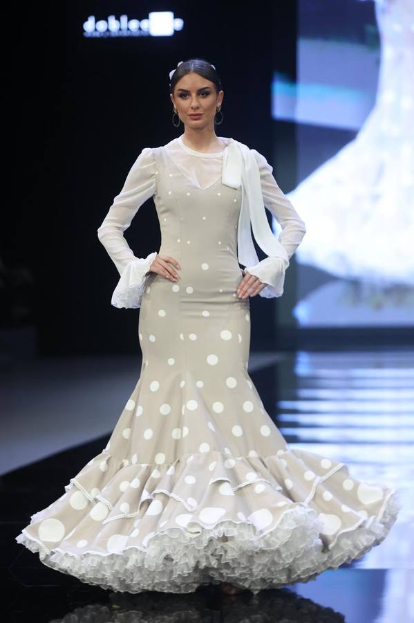 Desfile de Leticia Lorenzo en SIMOF 2025