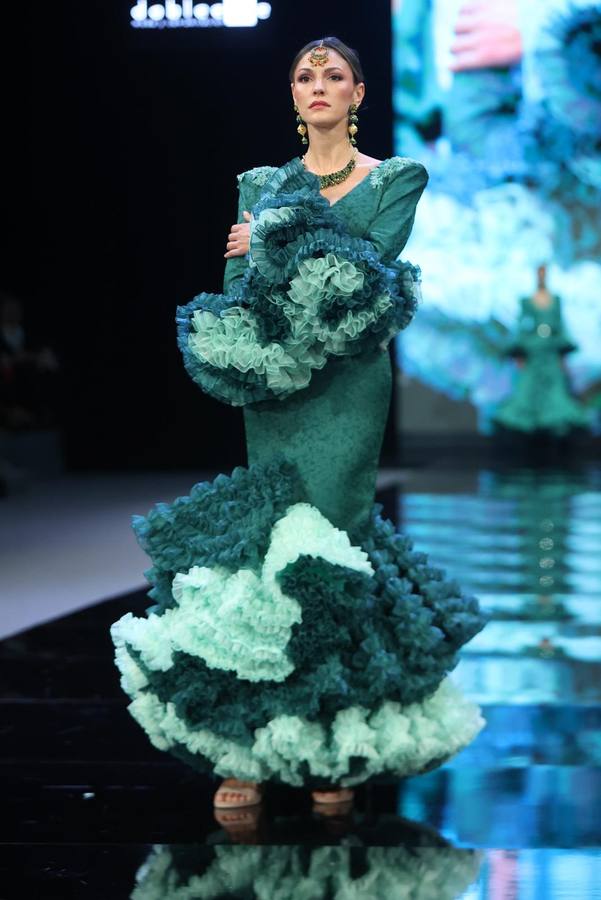 Desfile de Sergy & Tapiju en SIMOF 2025