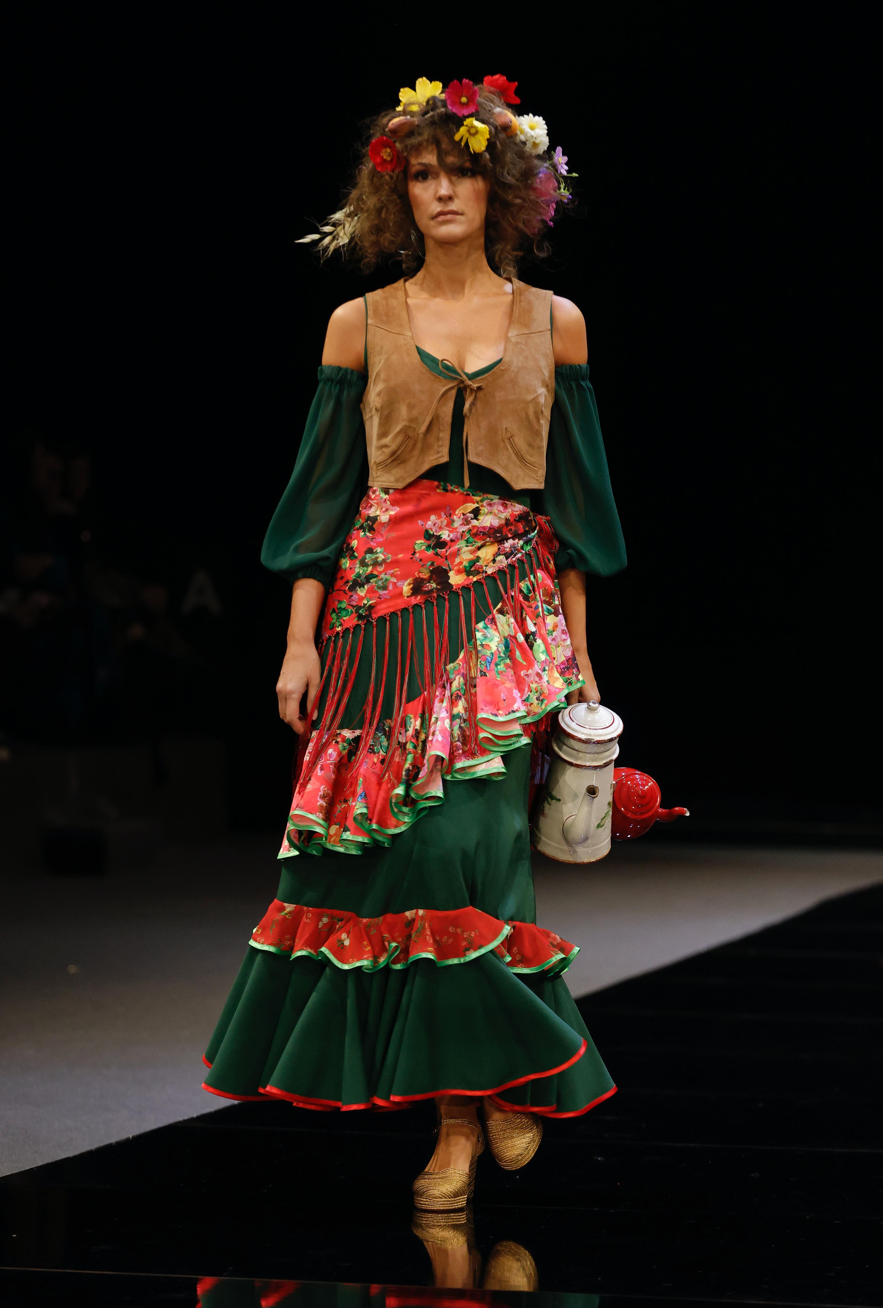 El desfile de Flamantex x Qlamenco en SIMOF 2025