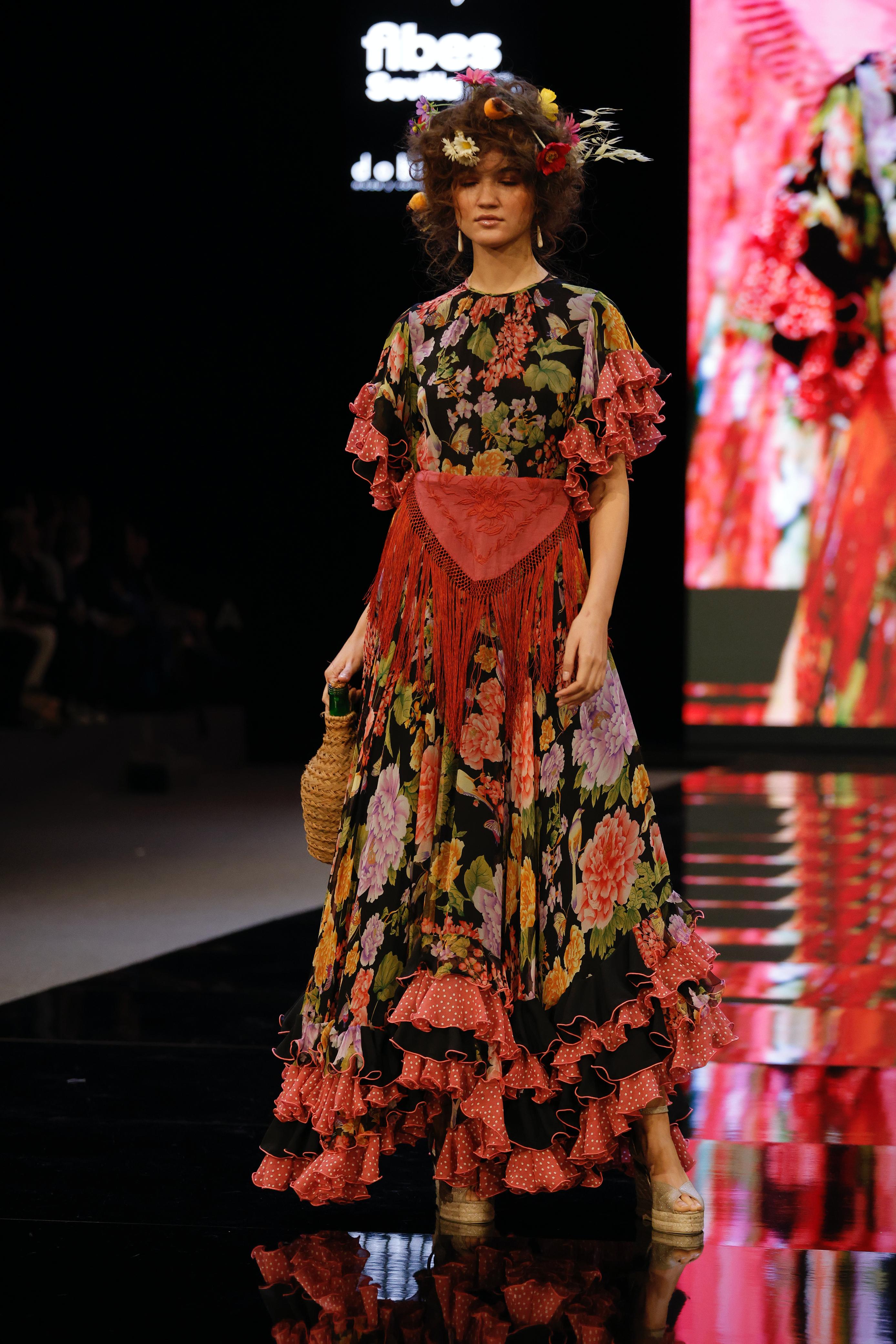 El desfile de Flamantex x Qlamenco en SIMOF 2025