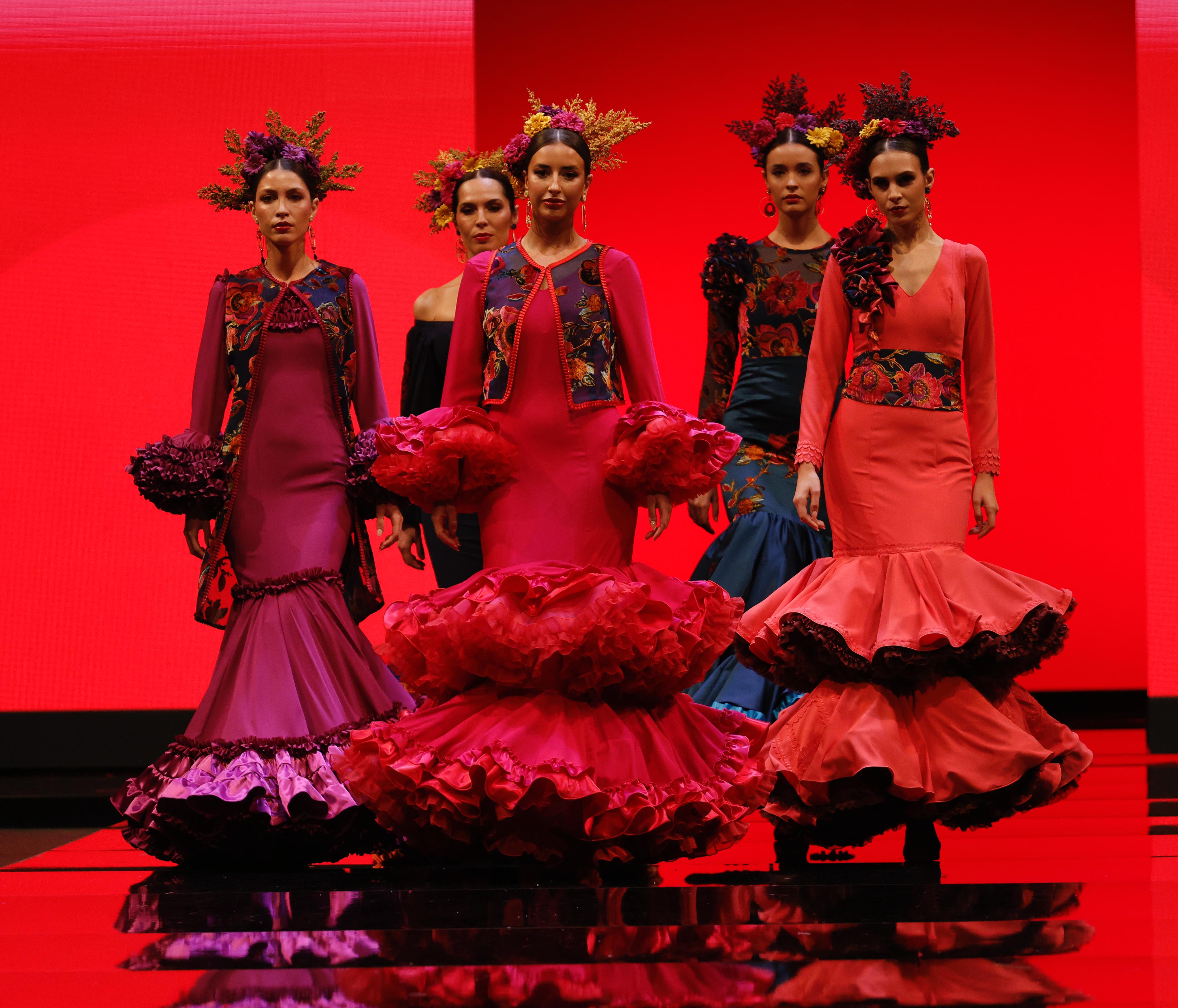 El desfile de Alejandro Andana y Yolanda Rivas en SIMOF 2025, en imágenes