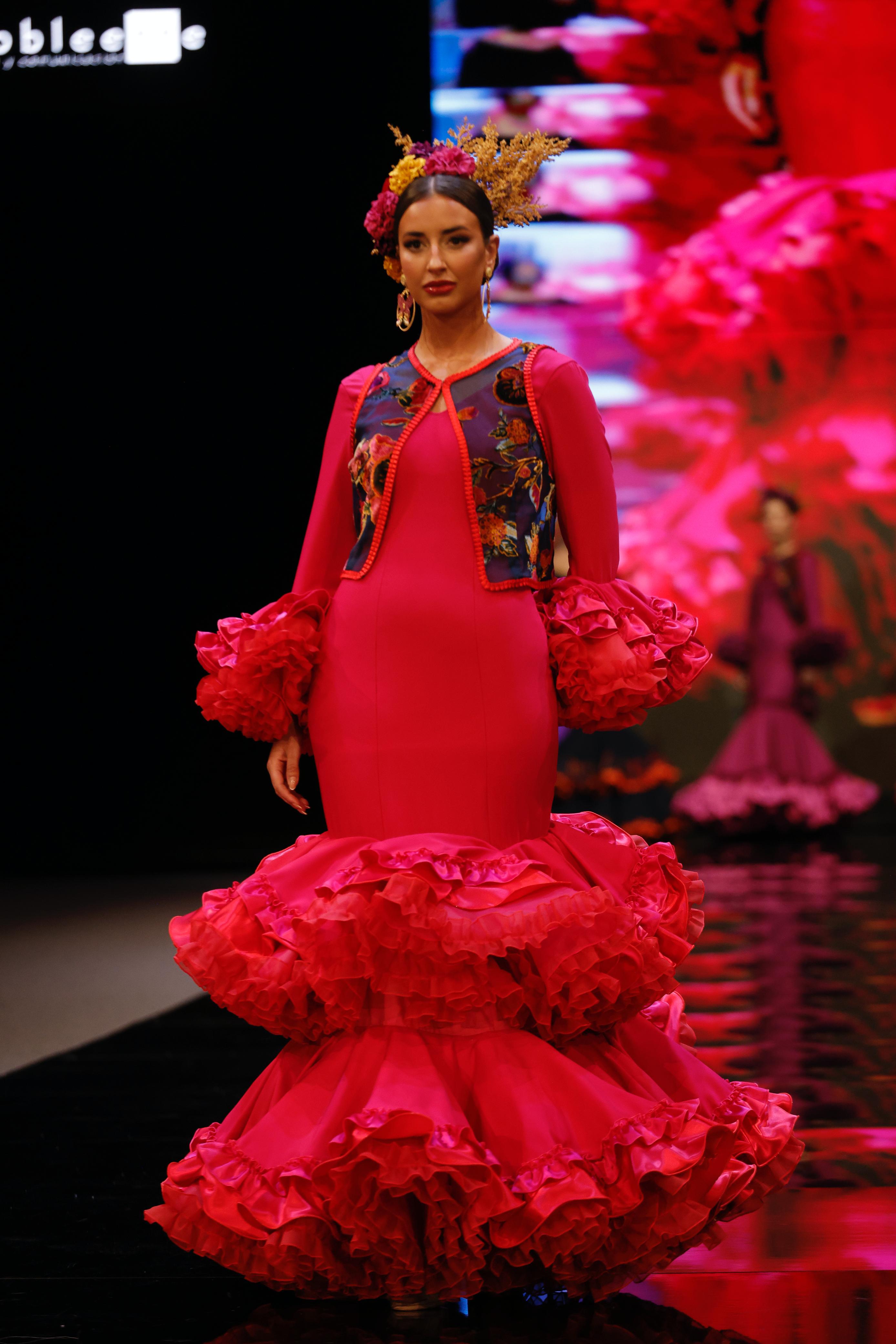 El desfile de Alejandro Andana y Yolanda Rivas en SIMOF 2025, en imágenes