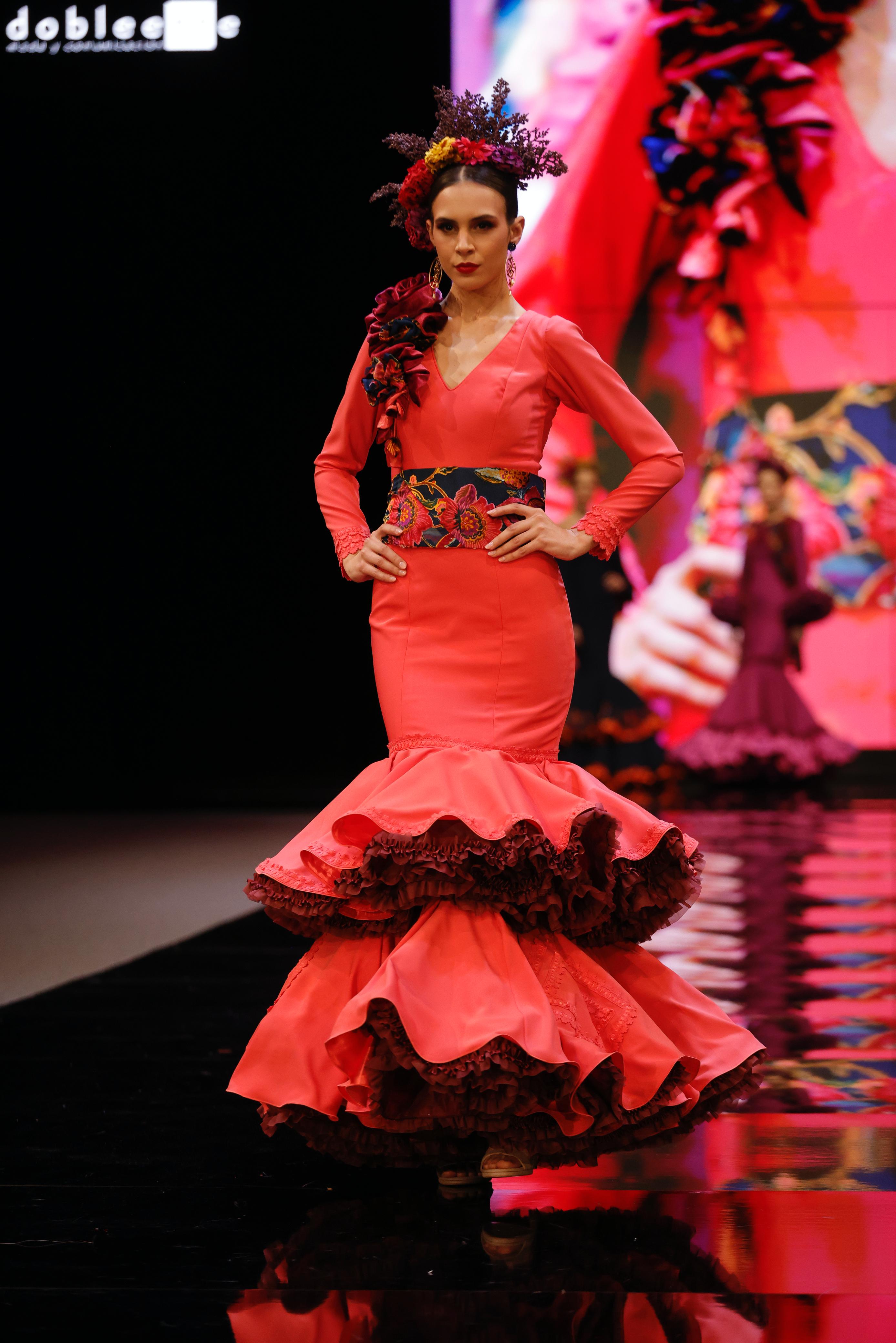 El desfile de Alejandro Andana y Yolanda Rivas en SIMOF 2025, en imágenes