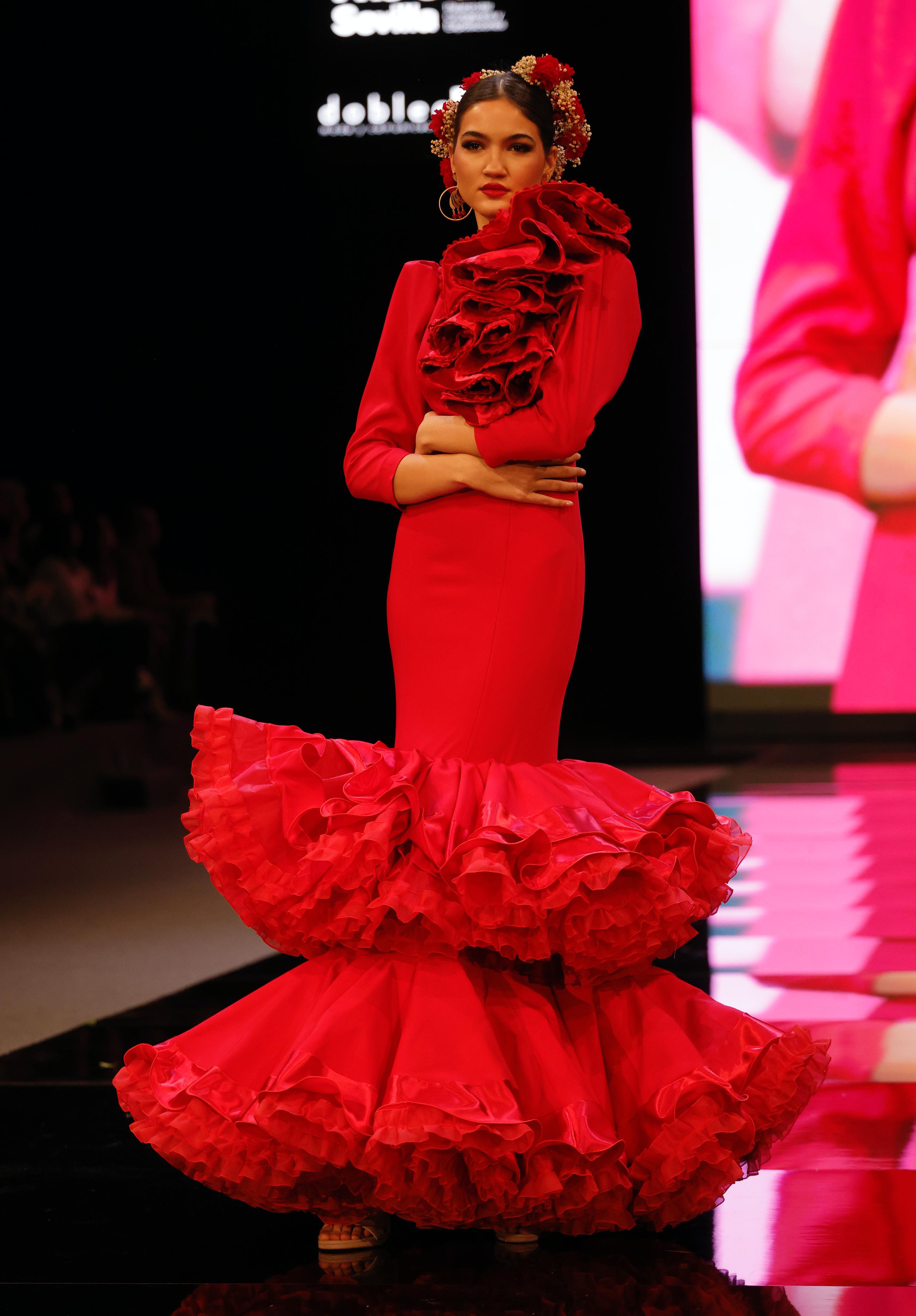 El desfile de Alejandro Andana y Yolanda Rivas en SIMOF 2025, en imágenes