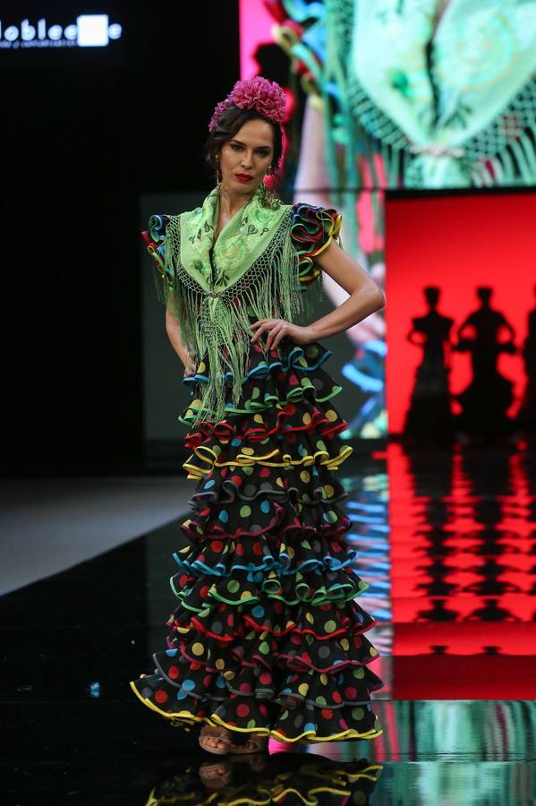 Desfile de Diseño Hermanas Serrano en SIMOF 2025