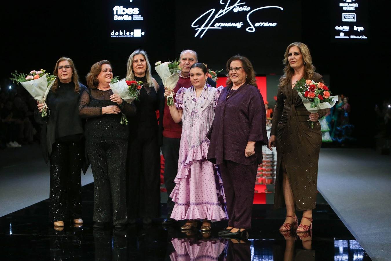 Desfile de Diseño Hermanas Serrano en SIMOF 2025