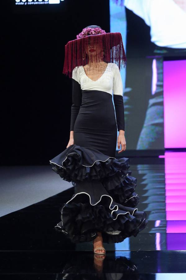 Desfile de Diseño Hermanas Serrano en SIMOF 2025