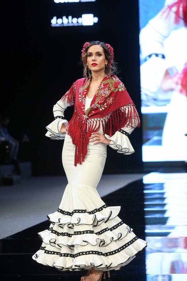 Desfile de Diseño Hermanas Serrano en SIMOF 2025