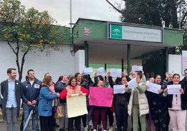 La caída de la natalidad provoca el cierre de dos colegios en Sevilla en un año