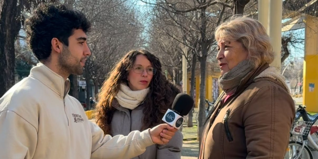 Salimos a la calle a preguntar cuáles serán los ganadores de los Goya 2025 y estas son las respuestas: «Me ha encantado»