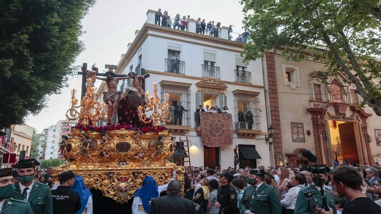 Montserrat cambia su recorrido del Viernes Santo y regresará por el entorno del Postigo