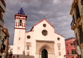 No todas tienen cofradías: estas son las iglesias de Sevilla sin hermandad de penitencia