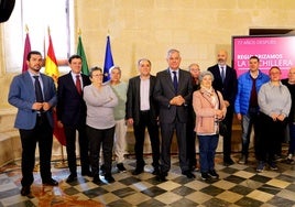 Los vecinos de La Bachillera en Sevilla serán propietarios de sus casas después de 77 años