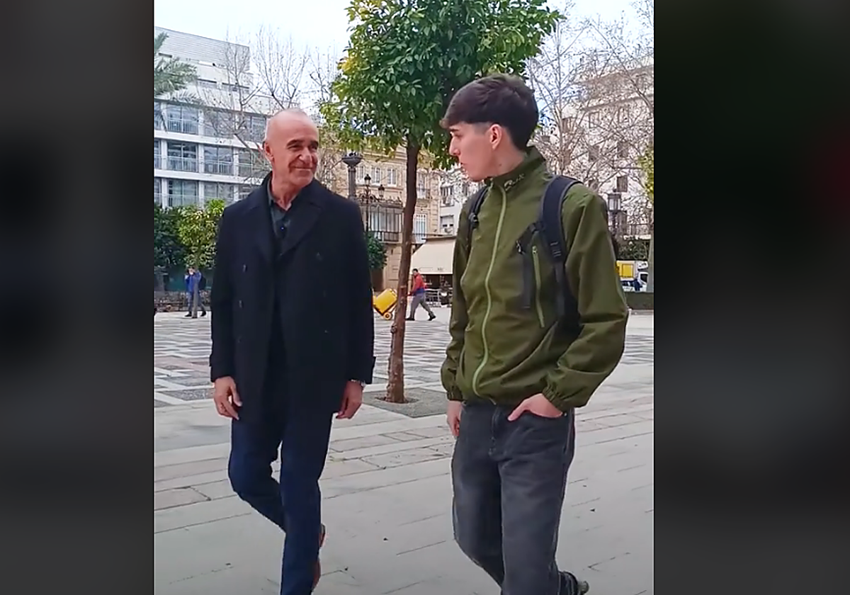 Antonio Muñoz junto a Alfonso en el vídeo que ha compartido en redes sociales hablando de sus gustos musicales