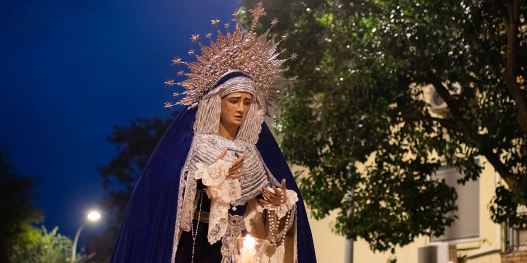 La Virgen de los Desamparados de Alcosa recibirá a la imagen peregrina de Valencia en la puerta de la parroquia