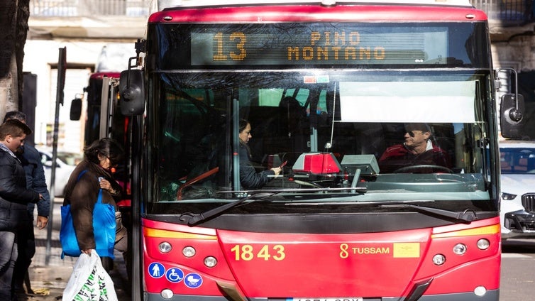 Las líneas con mayor demanda de Tussam calcan el trazado de la red de Metro de Sevilla