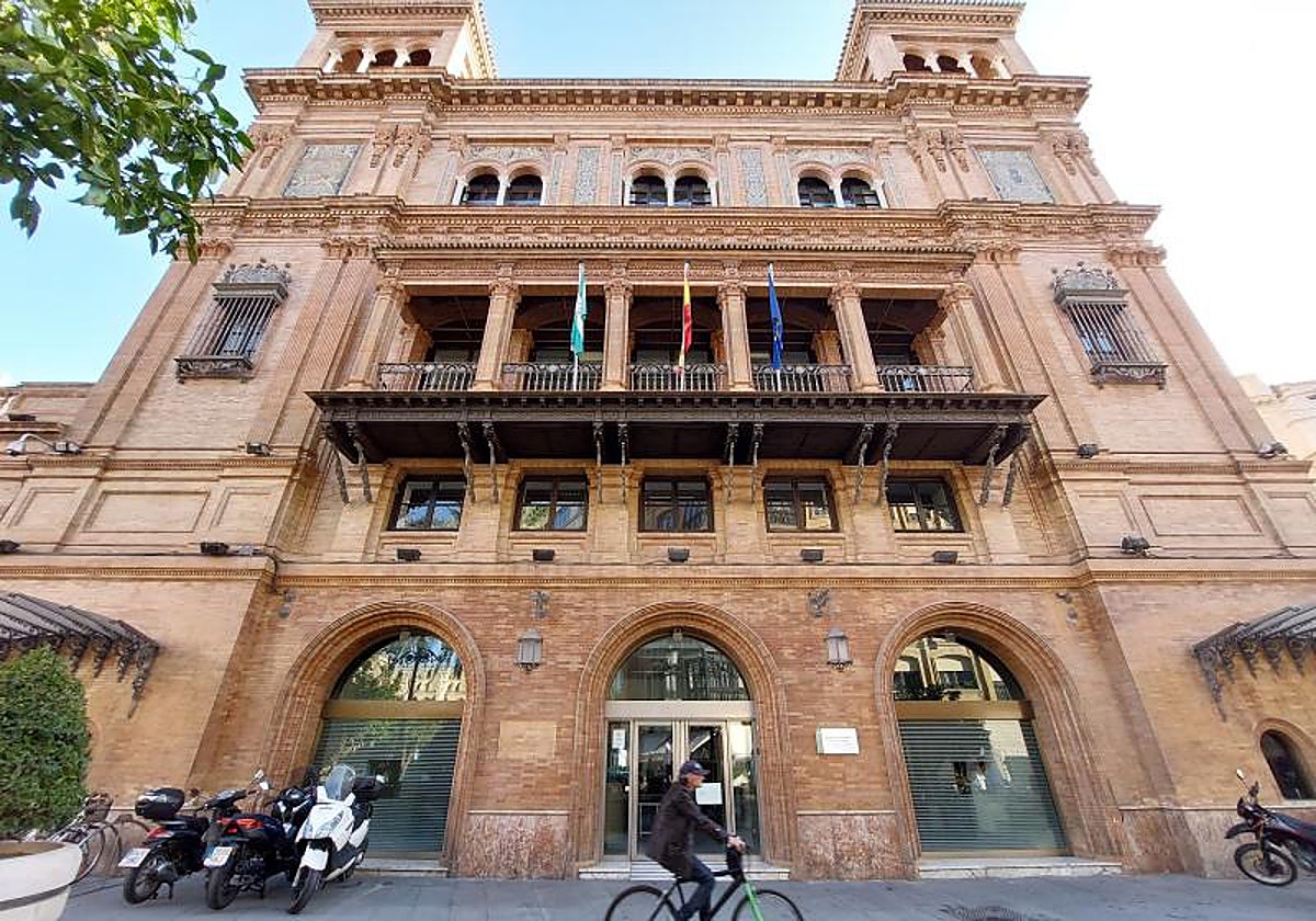 La Junta de Andalucía ha completado la compra del antiguo edificio del teatro Coliseo
