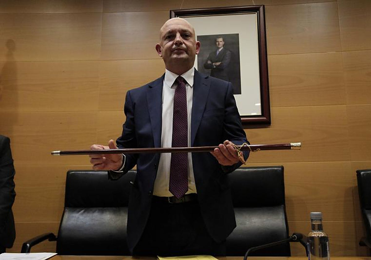 Francisco Rodríguez, cuando fue investido alcalde de Dos Hermanas en 2022