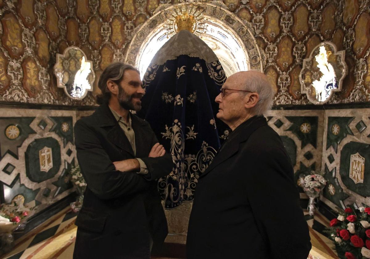 José Tomás y Luis Gordillo, en el camarín de la Esperanza Macarena
