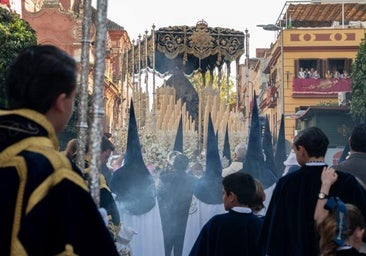 La Estrella rodeará la plaza del Triunfo el Domingo de Ramos de Sevilla de 2025