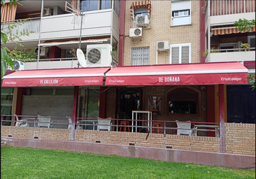 Hacienda subasta un bar en una de las principales avenidas de Sevilla desde 7.200 euros: así puedes participar