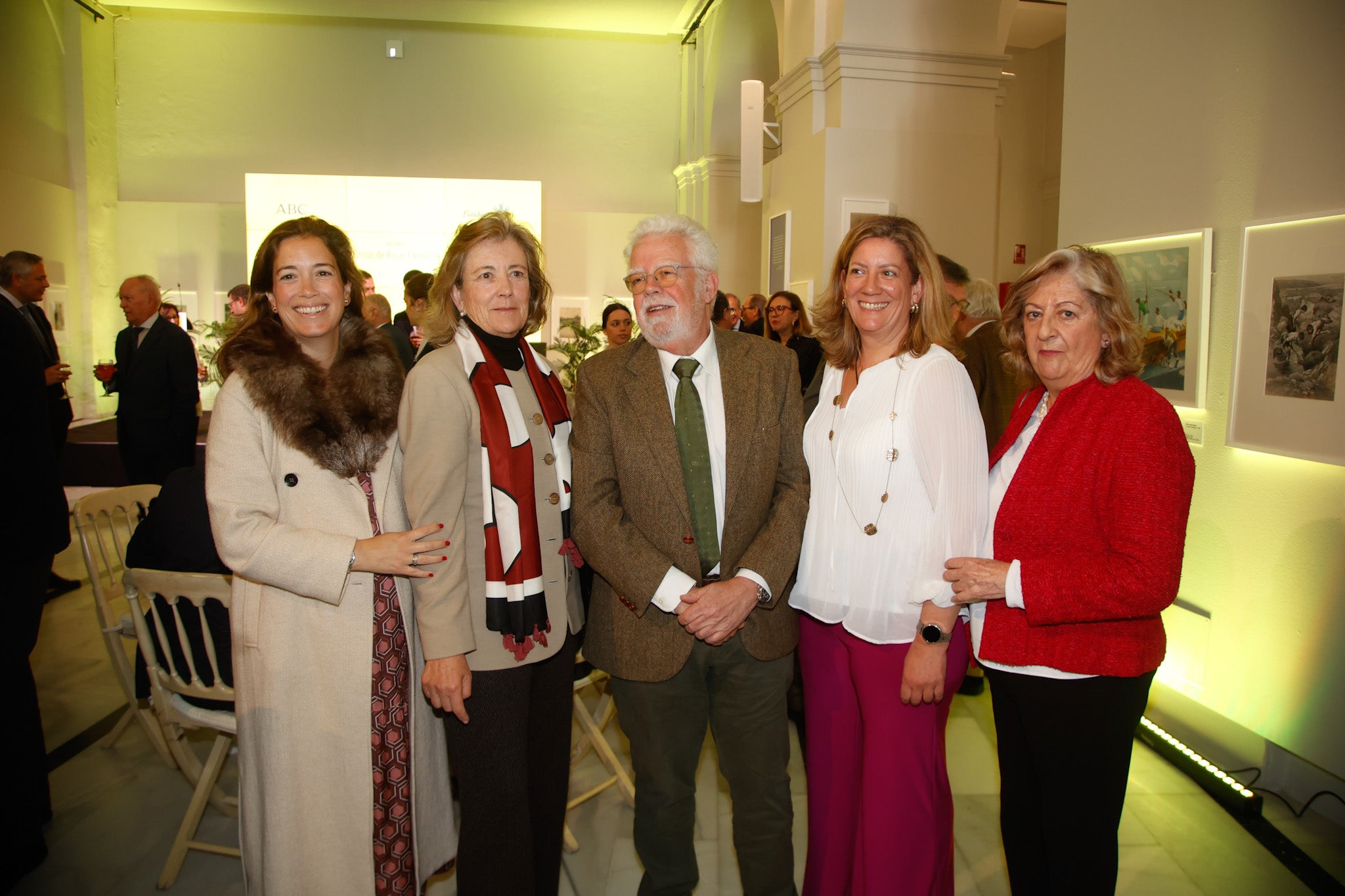 Blanca Domínguez, Mercedes Delgado, Ricardo Serra, Mercedes Domínguez y Elena Domínguez