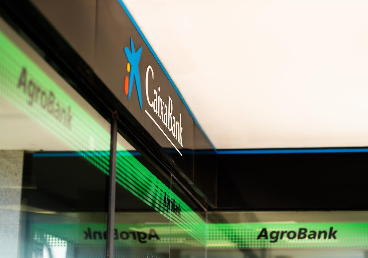 Una oficina de CaixaBank en una imagen de archivo
