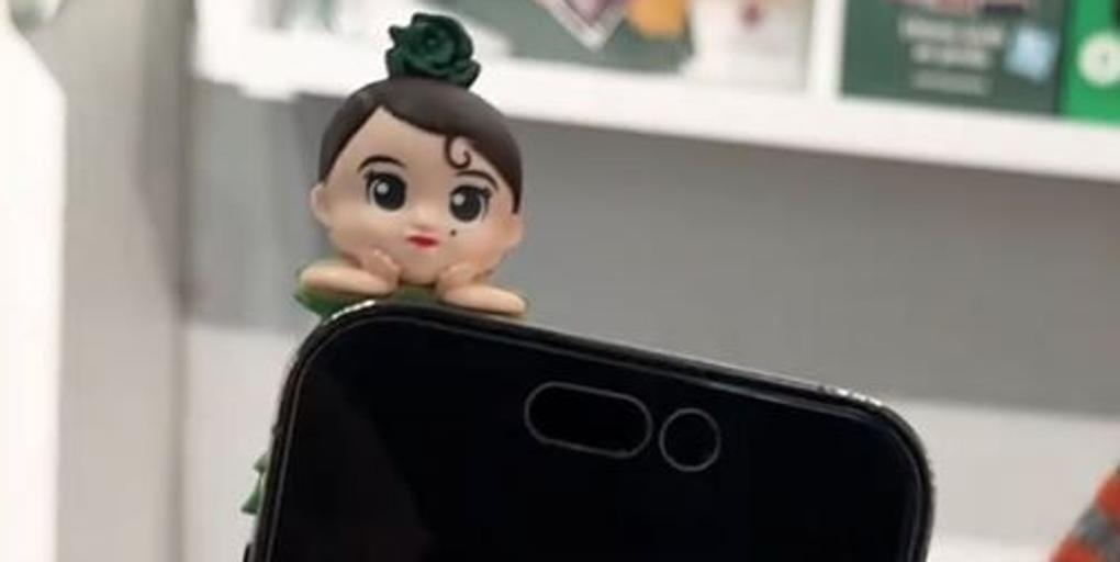 La versión 'flamenca' de los sonny angel que ha creado una conocida marca de calcetines