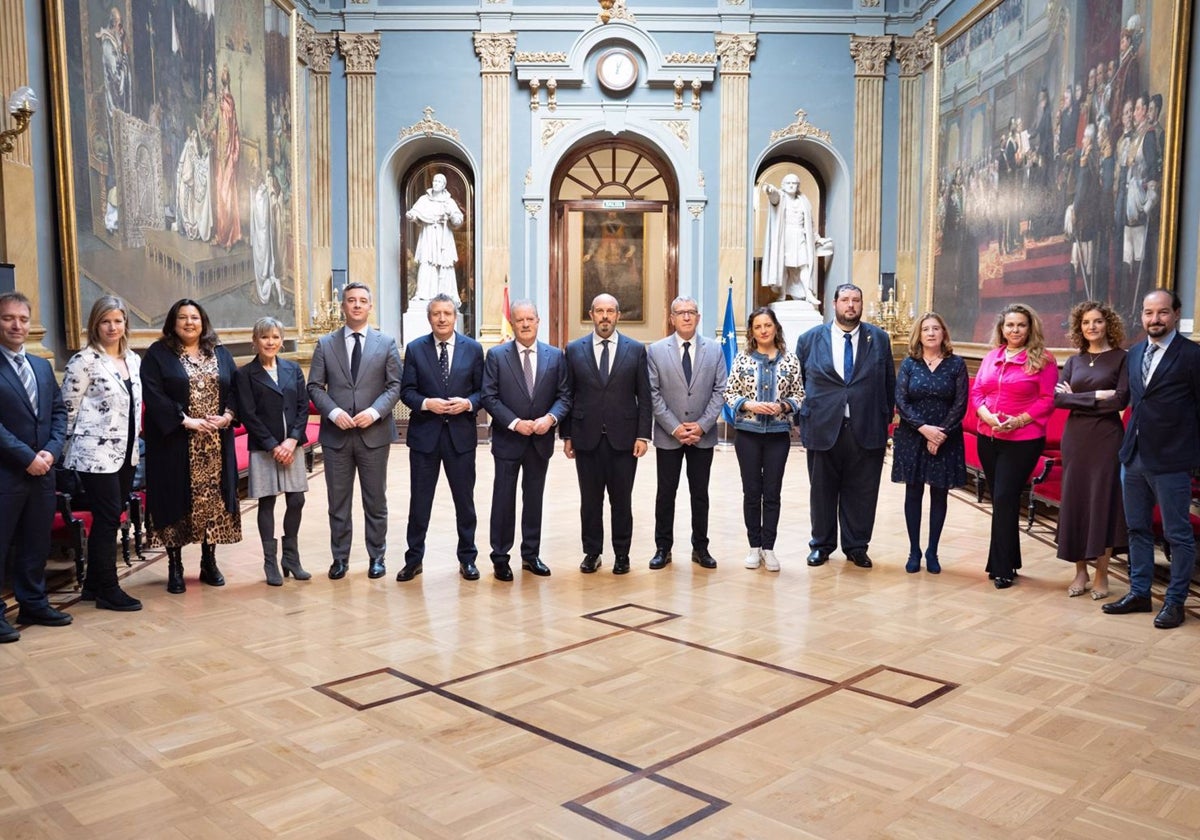 Javier Fernández en la presentación del 'Estudio sobre la Percepción de los Avances en la España Rural'