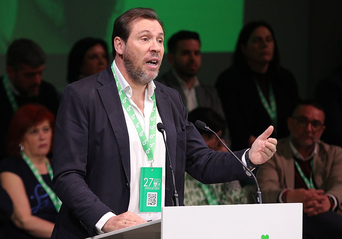 El ministro de Transportes, Óscar Puente, en un acto del PSOE