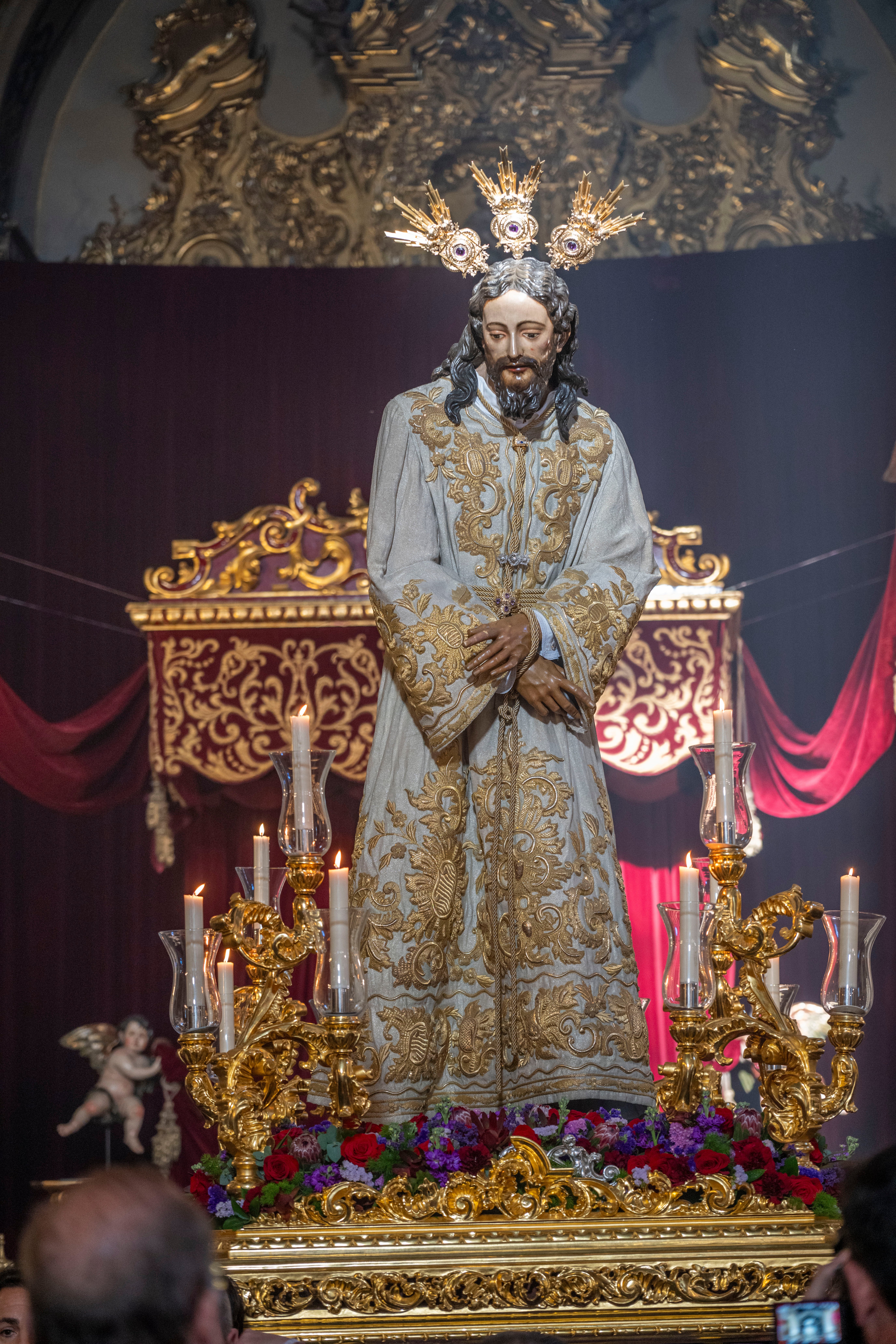 El vía crucis extraordinario del Señor del Silencio de la Amargura, en imágenes