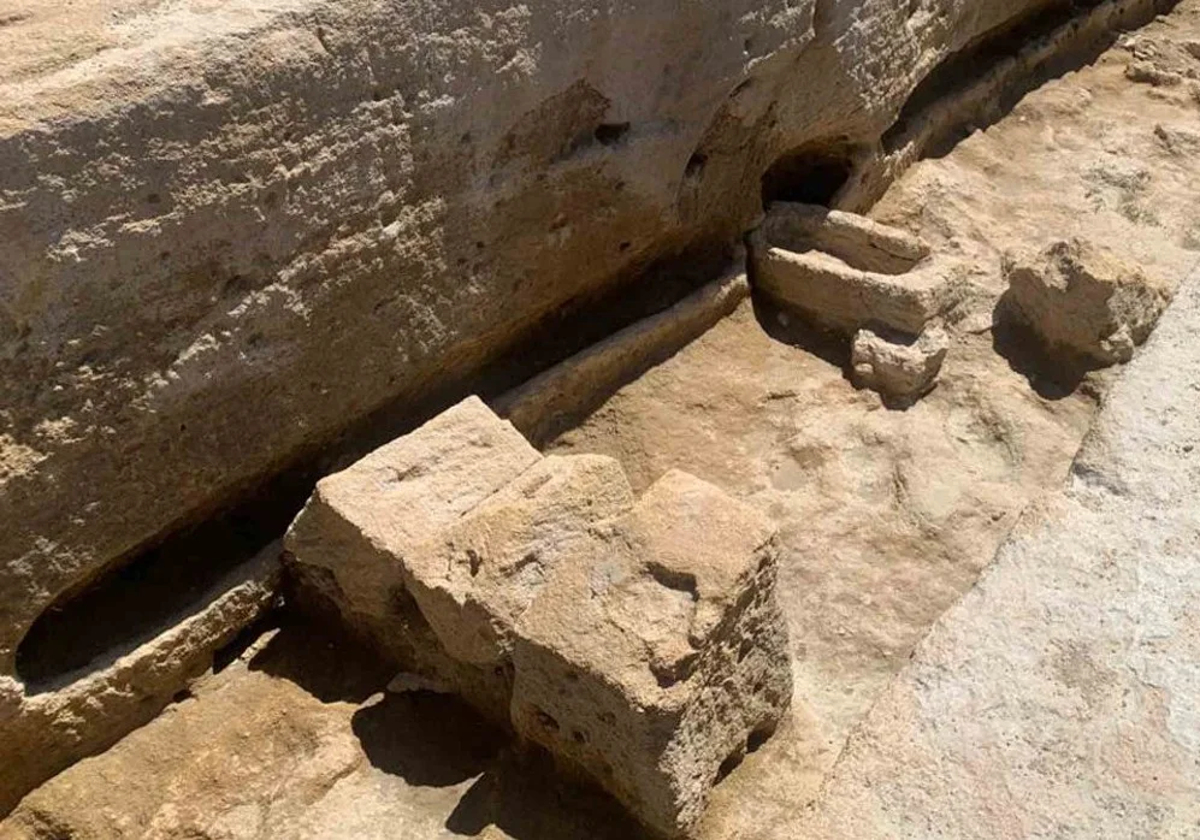 Restos de la necrópolis púnica de Osuna