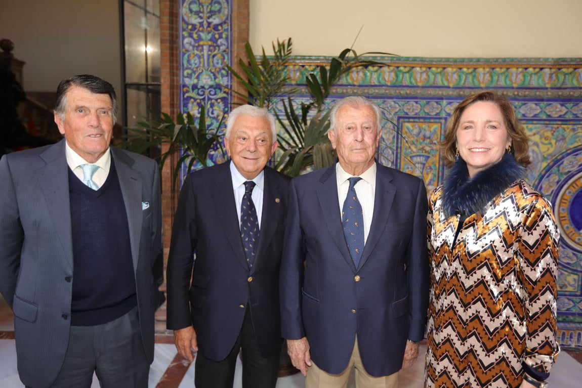 Juan Alvarez, Francisco Herrero, Nicolas Alvarez y Carmen Nuñez