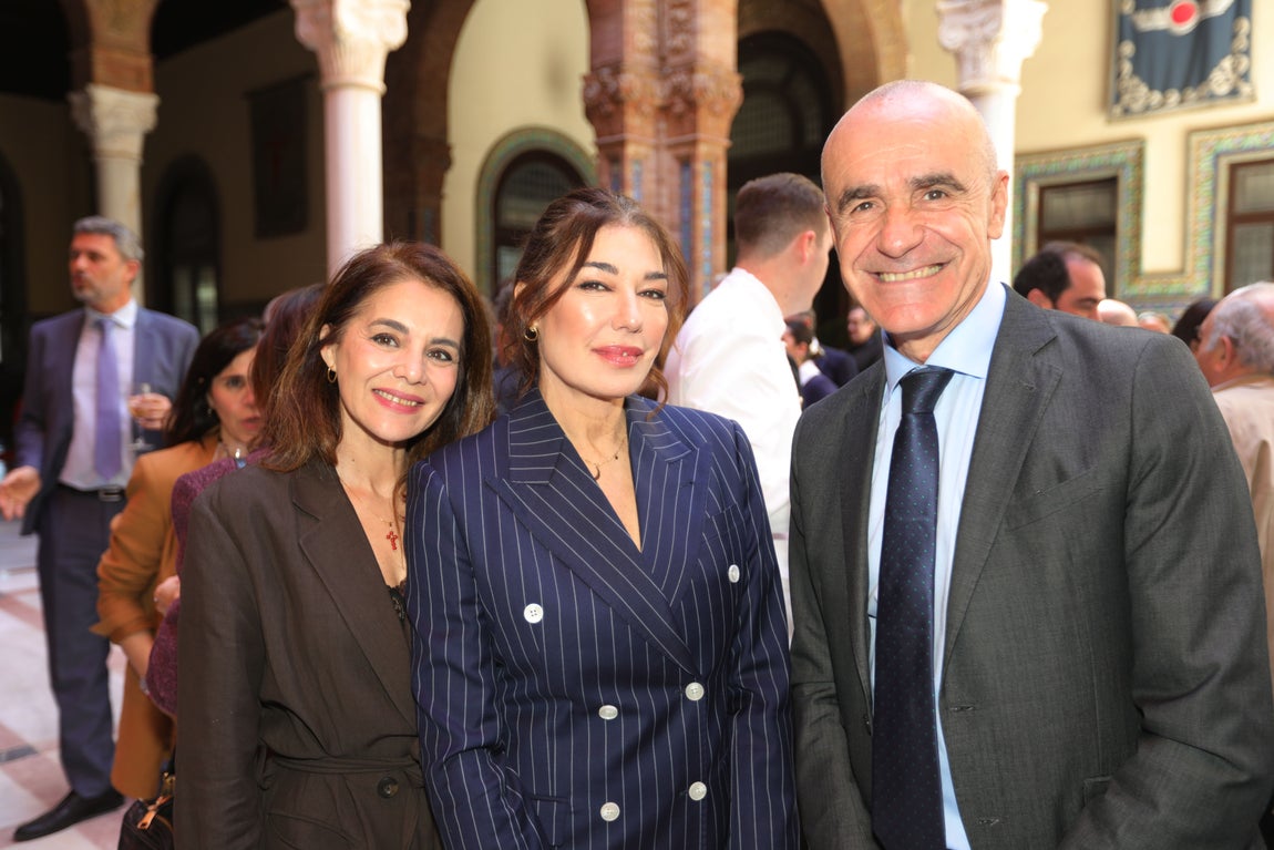 Inma Ponce, Raquel Revuelta y Antonio Muñoz