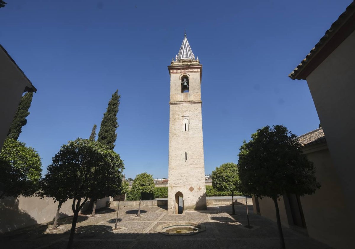 La intervención ha limpiado la iglesia de añadidos y muebles de épocas posteriores que impedían la lectura original del templo