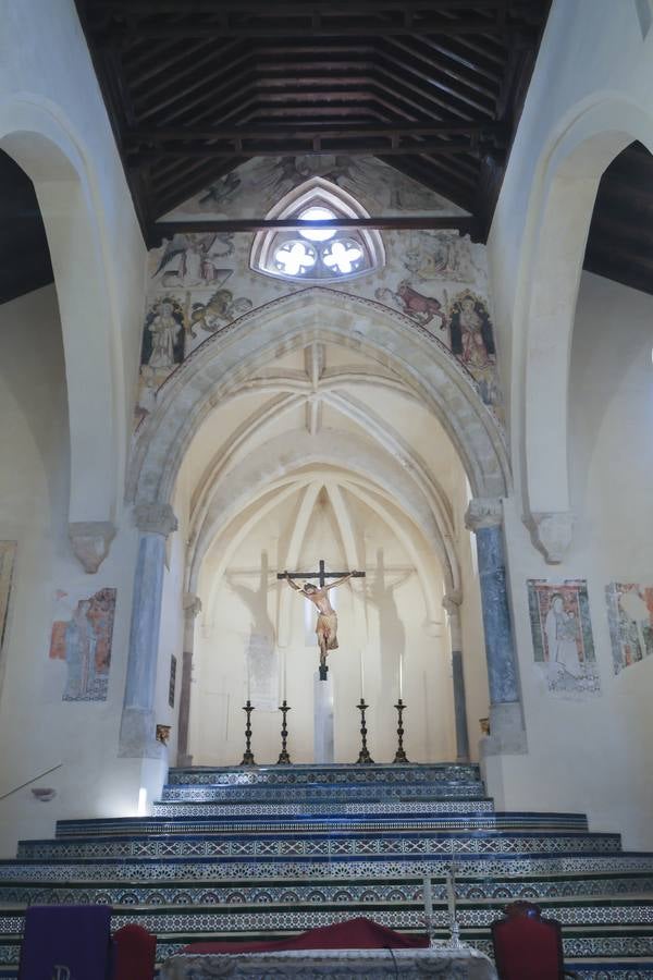 La intervención ha limpiado la iglesia de añadidos y muebles de épocas posteriores que impedían la lectura original del templo