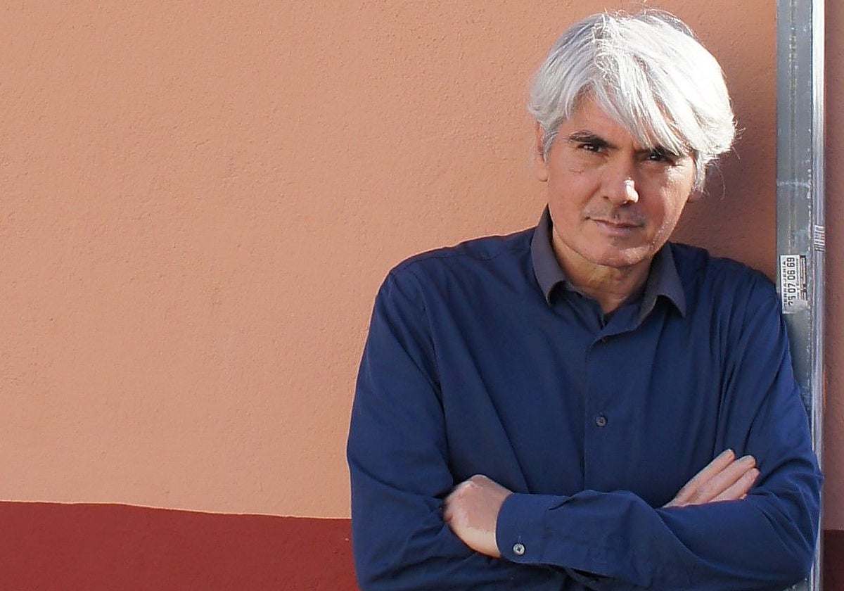 Juan Bonilla ha ganado el Premio Iberoamericano de Poesía Hermanos Machado por 'Los días heterónomos'