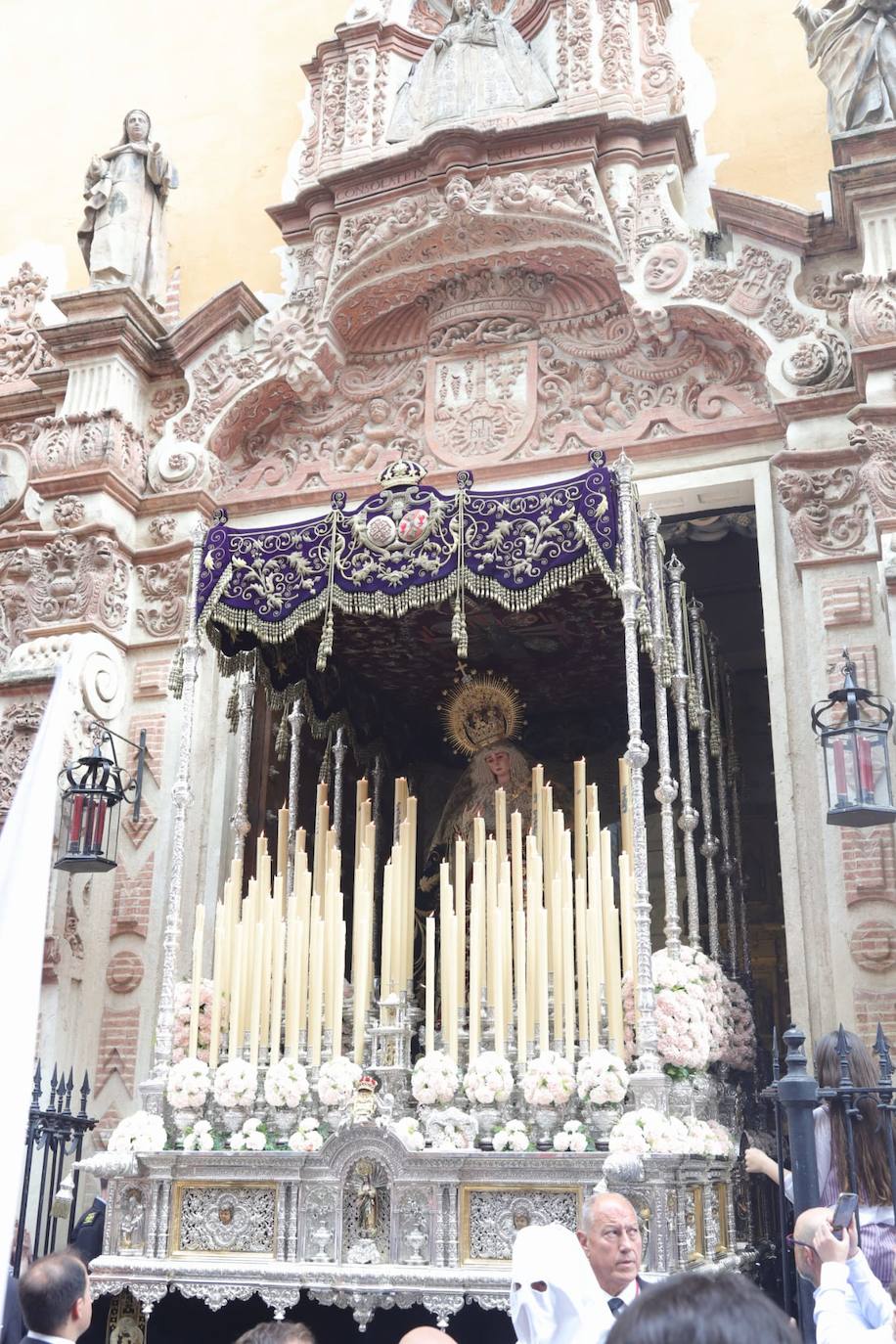 La hermandad de la Cena realiza su estación de penitencia este Domingo de Ramos