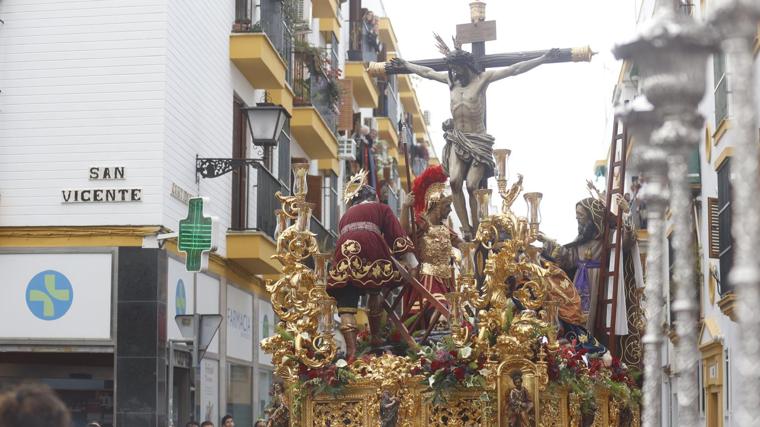 Miércoles Santo de la Semana Santa de Sevilla 2025, en imágenes