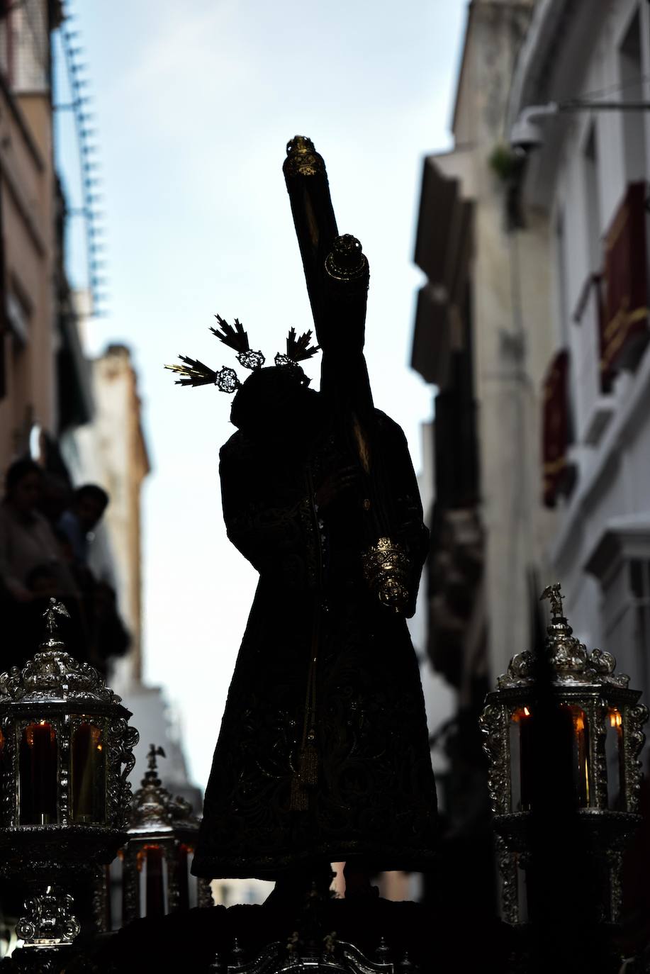 La Hermandad de la Pasión realiza su estación de penitencia este Jueves Santo