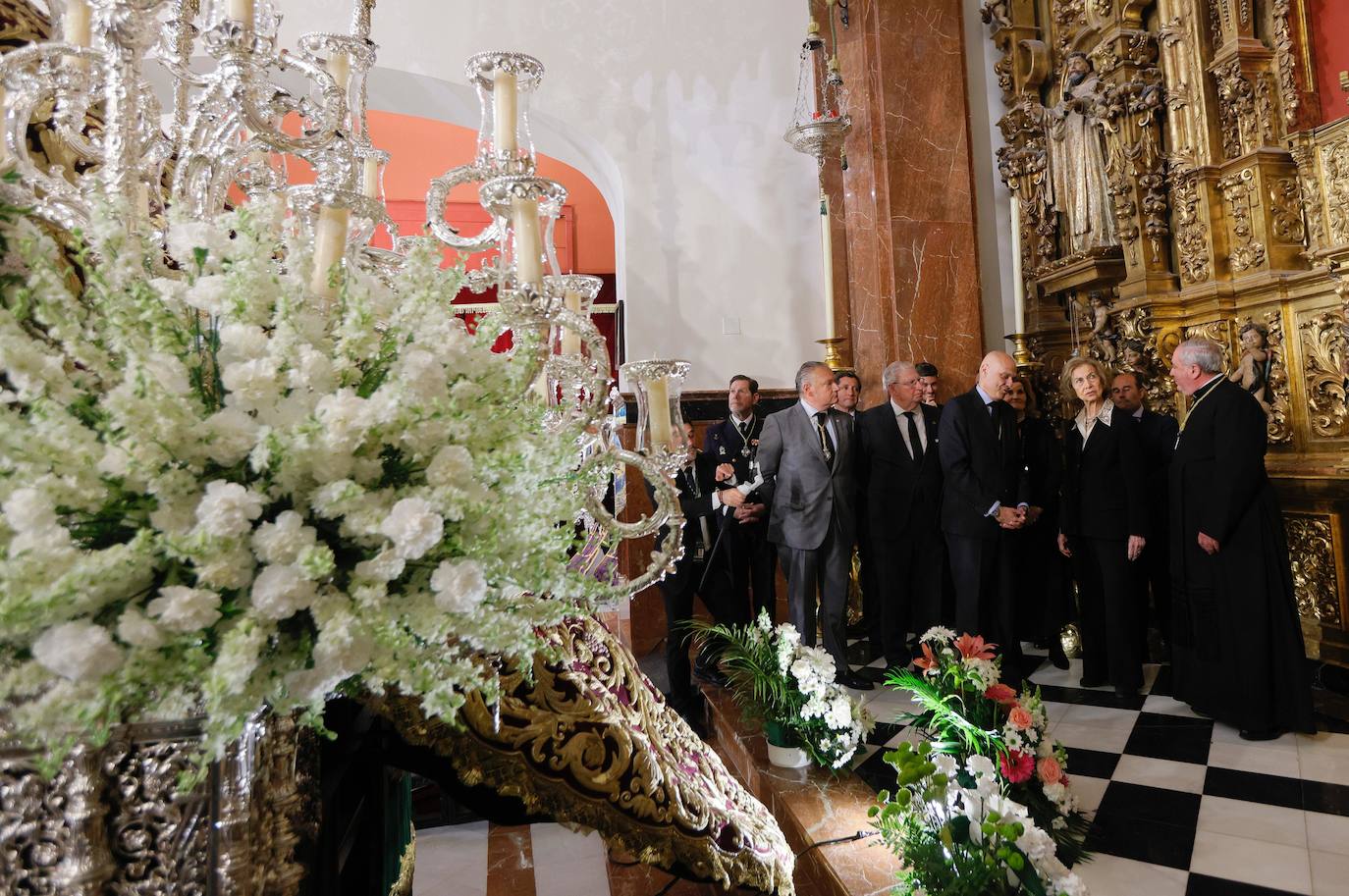 La visita de la Reina Sofía este Jueves Santo en Sevilla