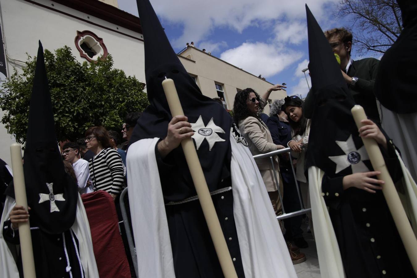 Salida de la Hermandad del Cachorro en la Semana Santa de Sevilla 2025 