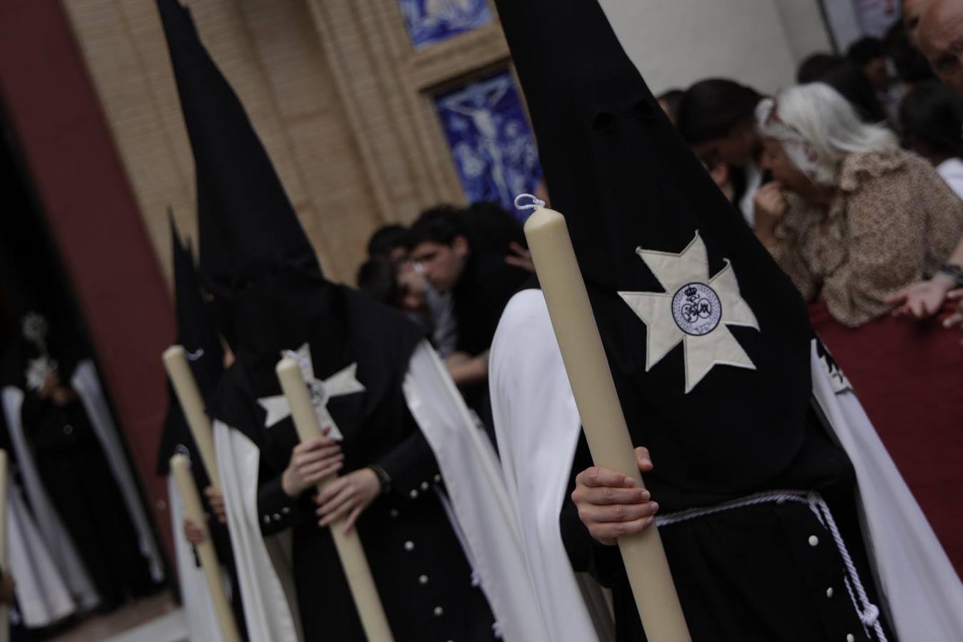 Salida de la Hermandad del Cachorro en la Semana Santa de Sevilla 2025 