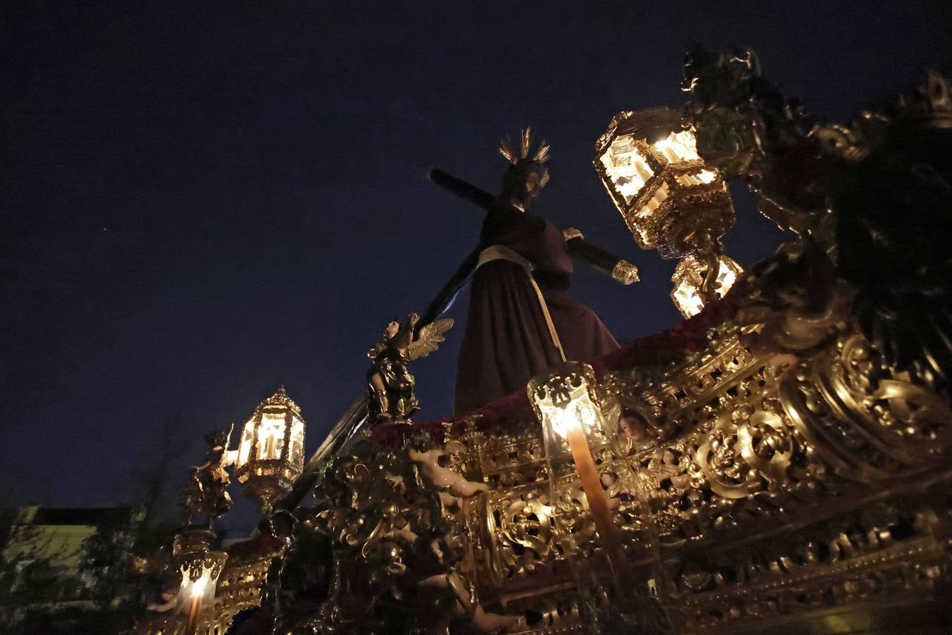 Salida de la Hermandad del Gran Poder en la Semana Santa de Sevilla 2025